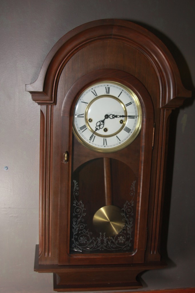 VINTAGE GERMAN WALL CLOCK HERMLE WESTMINSTER CHIME 1980