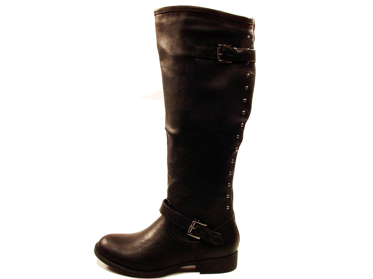 women's brown and black riding boots