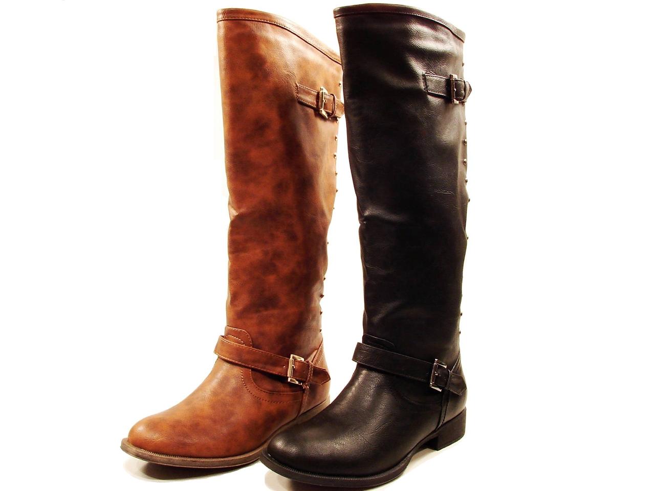 women's brown and black riding boots