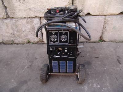 spoolmatic 30a hookup The miller® millermatic® 252 mig welder 951066 with spoolmatic 30a spoolgun is an outstanding 250 amp package for aluminum mig welding includes millermatic® 252 mig welding powere source (200/230 volt) and all accessories, spoolmatic 30a (30 foot lead) 1 lb spool gun (duty cycle 200 amps @ 100%), ez-change dual cylinder rack with. spoolmatic 30a hookup The miller® millermatic® 252 mig welder 951066 with spoolmatic 30a spoolgun is an outstanding 250 amp package for aluminum mig welding includes millermatic® 252 mig welding powere source (200/230 volt) and all accessories, spoolmatic 30a (30 foot lead) 1 lb spool gun (duty cycle 200 amps @ 100%), ez-change dual cylinder rack with.