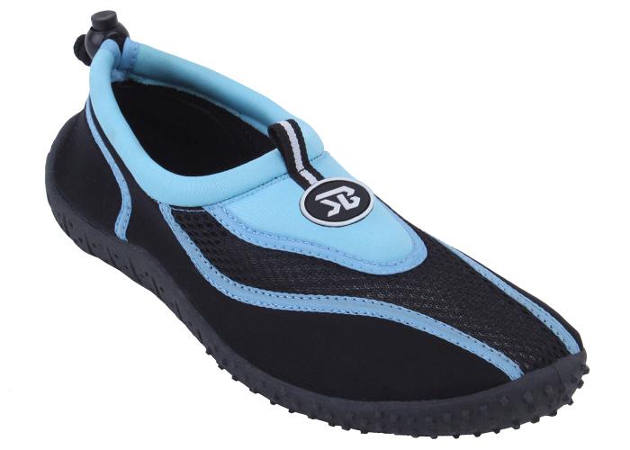 Anybody run in aqua shoes r running