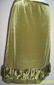 NWT Grace Elements Green Velvet Straight Skirt 8 Md $58