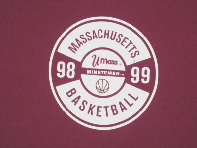 rare UMASS MINUTEMEN BASKETBALL t shirt NEW NWT