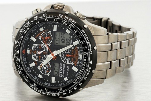 citizen eco drive skyhawk titanium