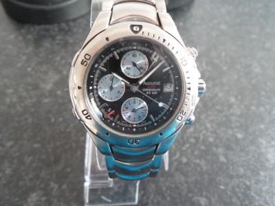 accurist chronograph alarm wr100