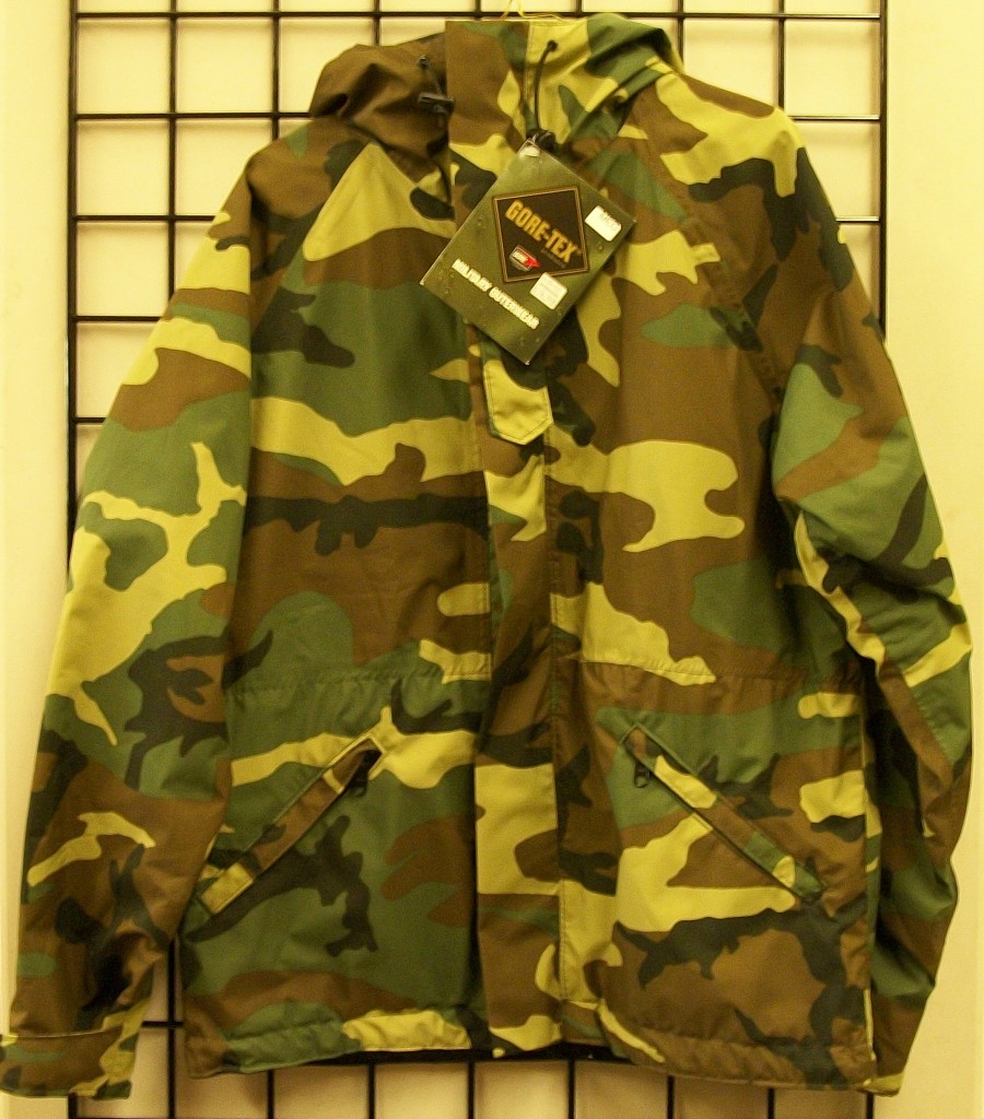 CAMOUFLAGE WIND/RAIN JACKET GORETEX MADE IN USA MED eBay