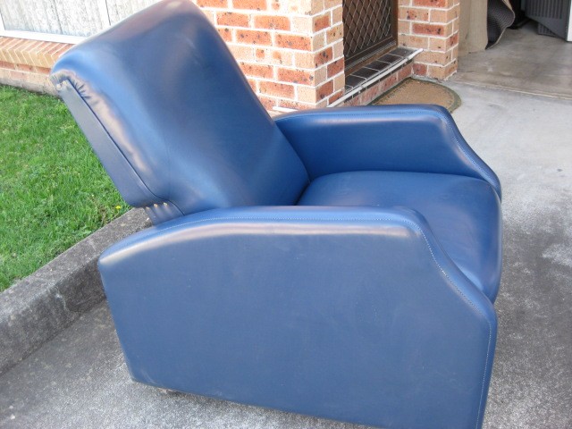 eBay Image Hosting at www.auctiva.com