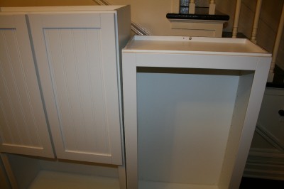 Beadboard Kitchen Cabinets on Aristokraft White Kitchen Cabinets Beadboard Cottage Country Style