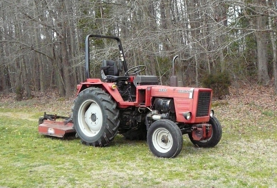 Belarus 3011 Farm Tractor and Attachments for 3499 !! ONLY 407 Hours