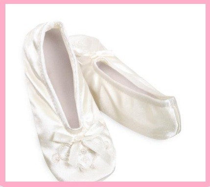 Girls Ivory Wedding Shoes on Girls Isotoner Ivory Wedding Pearl Satin Slippers Shoes   Ebay