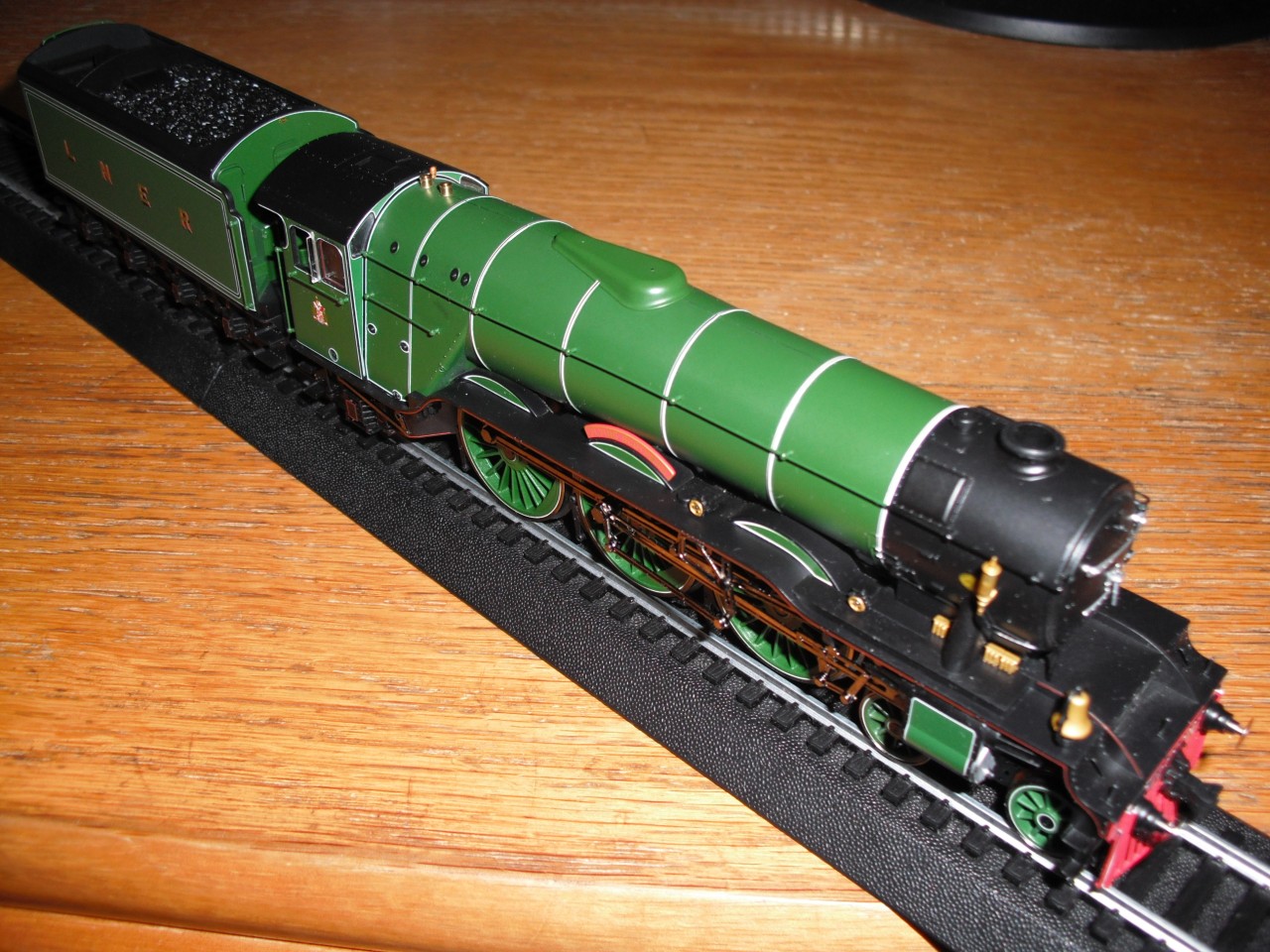 Hornby R2953 Flying Scotsman USA Tour 1969 Train Pack