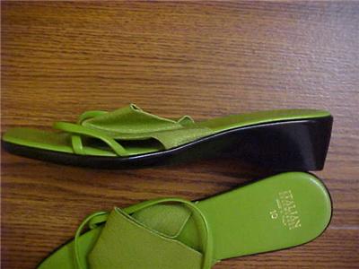 ... NWOB ITALIAN SHOEMAKERS womens LIME GREEN pump SANDALS sz US 10 M