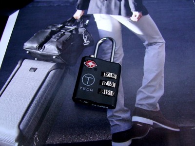 new tumi suitcase locked