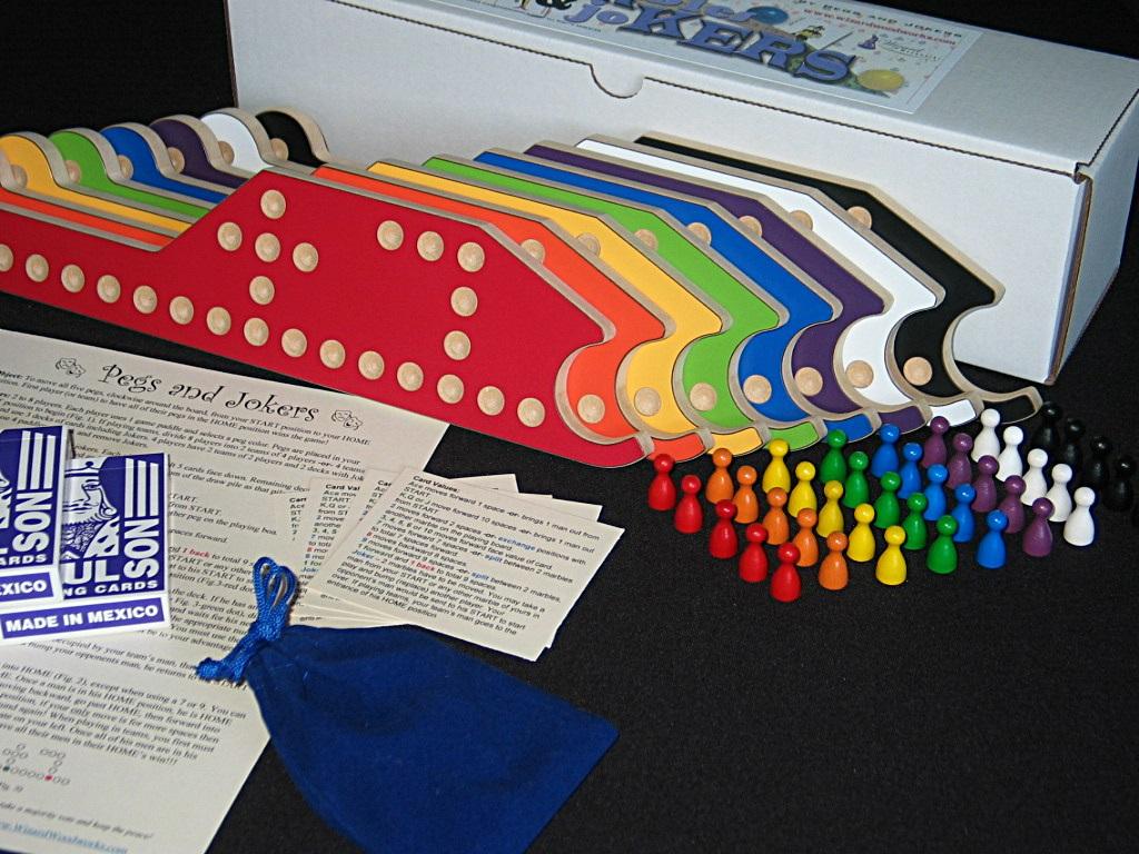 PEGS and JOKERS ***NEW*** 8 Player Interlocking Board Game Set with