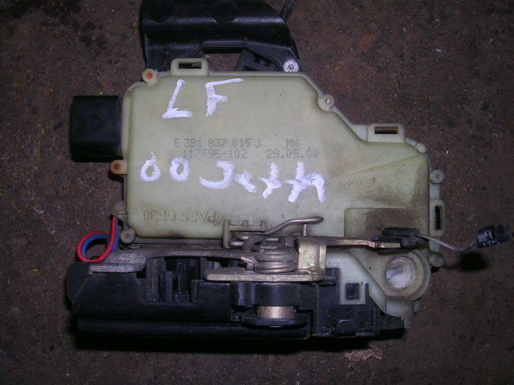 http://img.auctiva.com/imgdata/1/1/6/6/9/1/8/webimg/432431552_o.jpg?nc=443