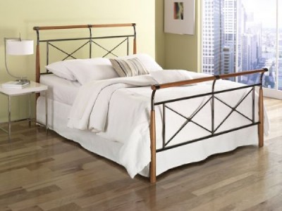 Metal Queen Size  Frame on Queen Size Kendall Bed W  Frame   Wood And Metal   Ebay