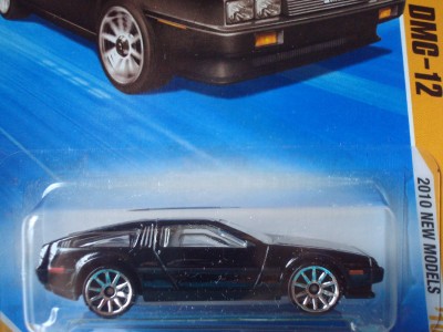 You are bidding on a 2010 Hot Wheels New Models Series 81 Delorean