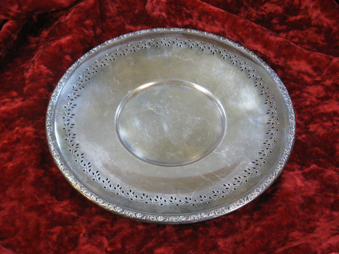 Pierced Wallace E.P.N.S. N6496 Silverplate Plate Tray eBay