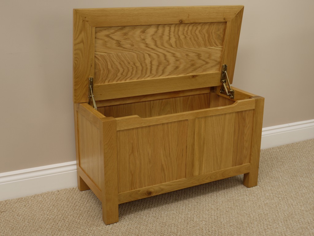 OAKLAND - SOLID CHUNKY OAK BLANKET BOX /OTTOMAN /STORAGE TRUNK /WOODEN TOY CHEST | eBay
