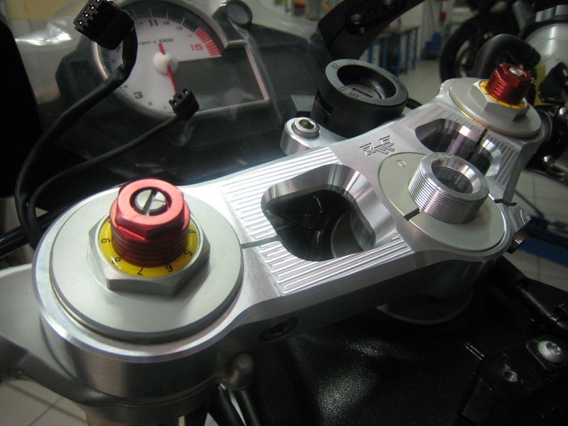 Bmw s1000rr triple clamps #2
