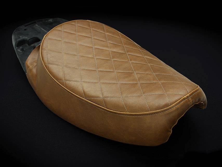 triumph scrambler solo seat