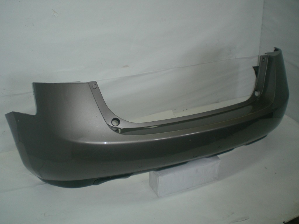2009 Nissan rogue rear bumper cover