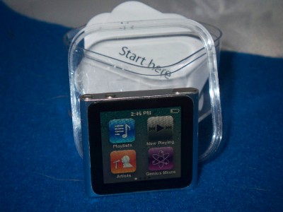 Ipod Nano  16gb on Apple Ipod Nano Mini Clip 6th Gen Silver 16gb Mp3 Player Touch Screen