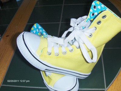 Details about GIRLS HIGH TOP TENNIS SHOES