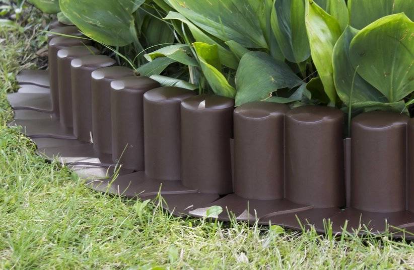 GREY Strong Garden fence lawn edging boarder edge palisade fencing plastic AL6
