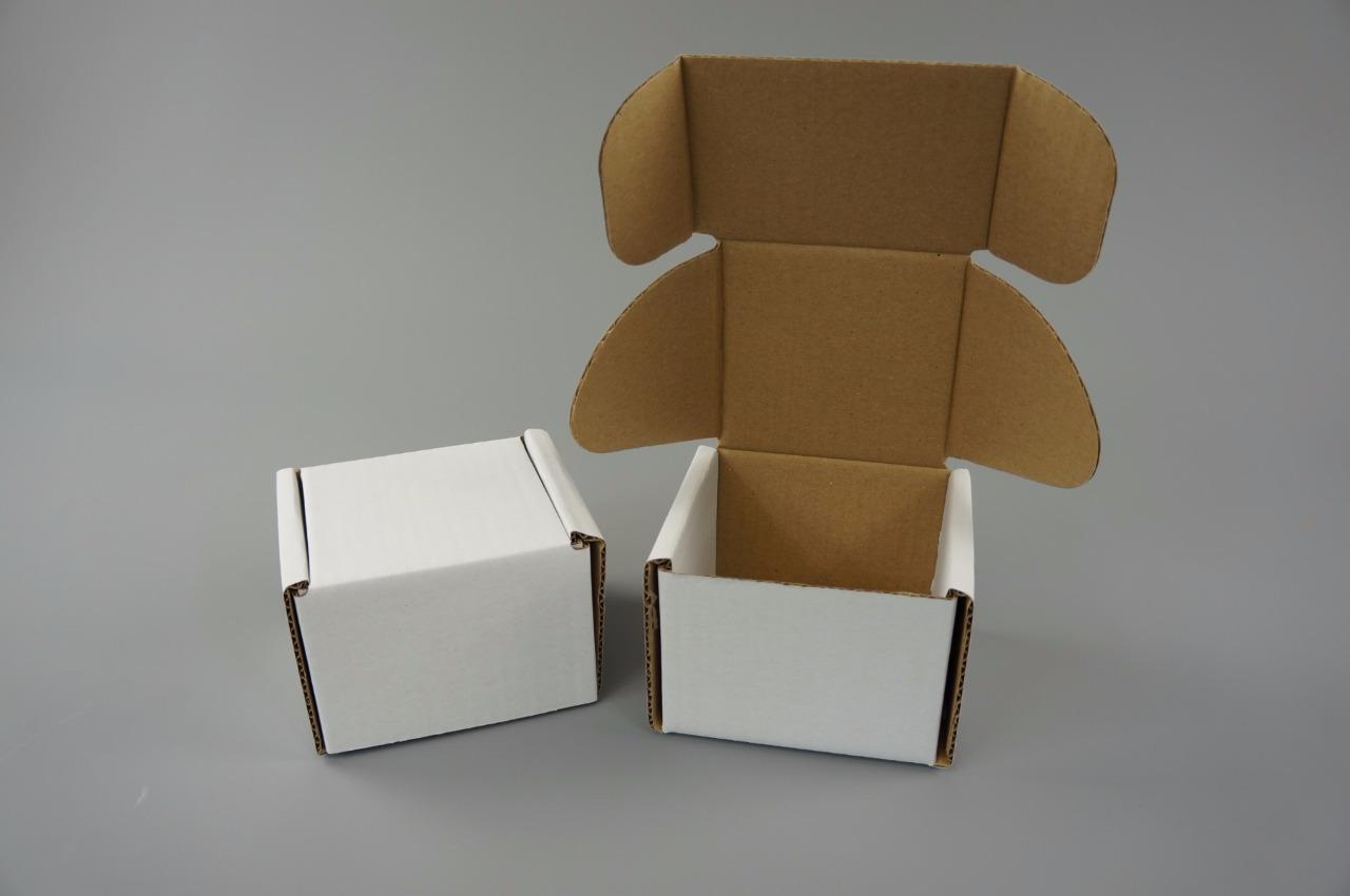 White Postal Cardboard Boxes Small Mailing Shipping Cartons Postal