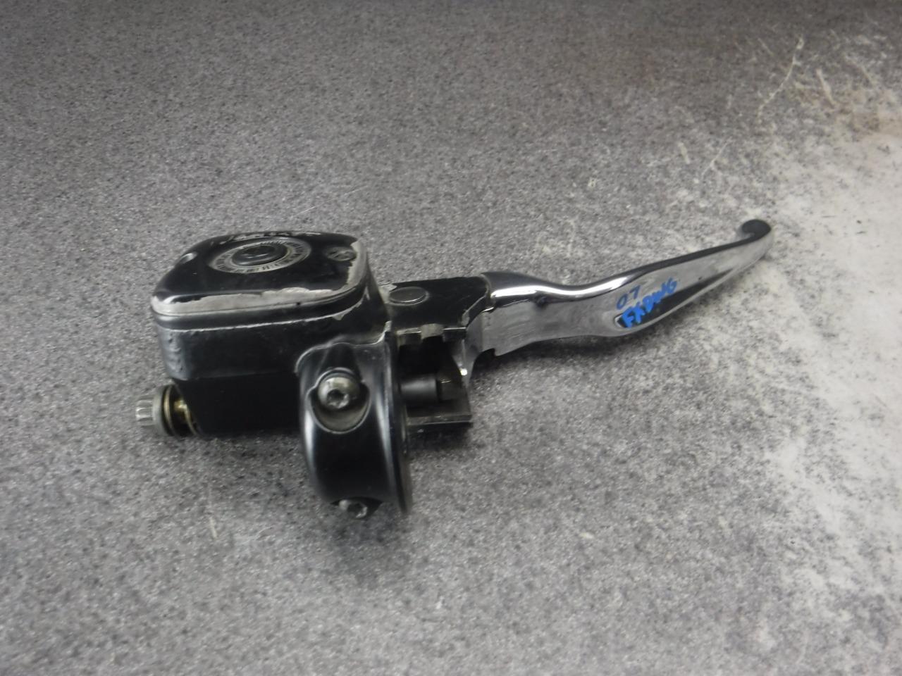 07 Harley Dyna Wide Glide FXD FXDWG Front Brake Master Cylinder 4J eBay