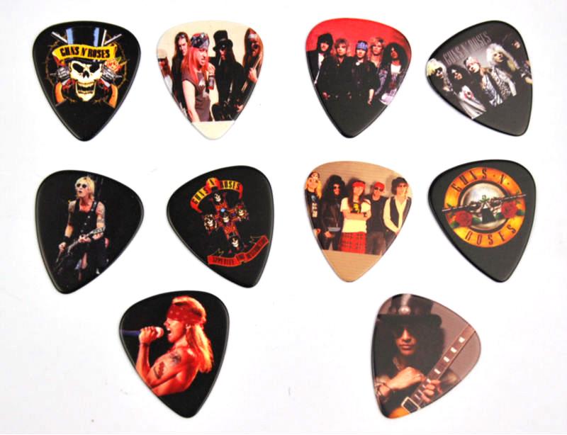 10pcs Rock Band 2 Sides Print Medium Guitar Picks ACDC Beatles GNR Pink