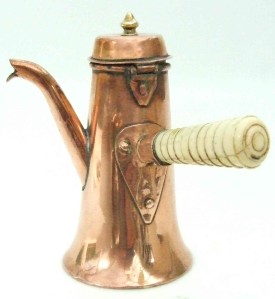 A RARE ENGLISH MINIATURE, 19c COPPER COFFEE POT, SEAMED