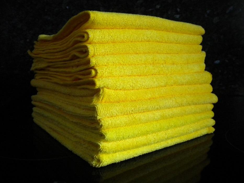 12 ULTRA SOFT KIRKLAND SIGNATURE MICROFIBRE PLUSH CAR CLOTHS