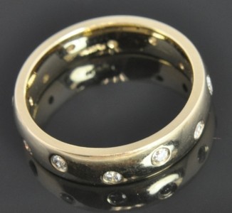 Frederick Goldman Wedding Bands on Frederick Goldman 14k Yellow Gold Flush Diamond Etoile Wedding Band