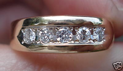 14k Yellow Gold .25ct 5 stone Transitional Diamond Band