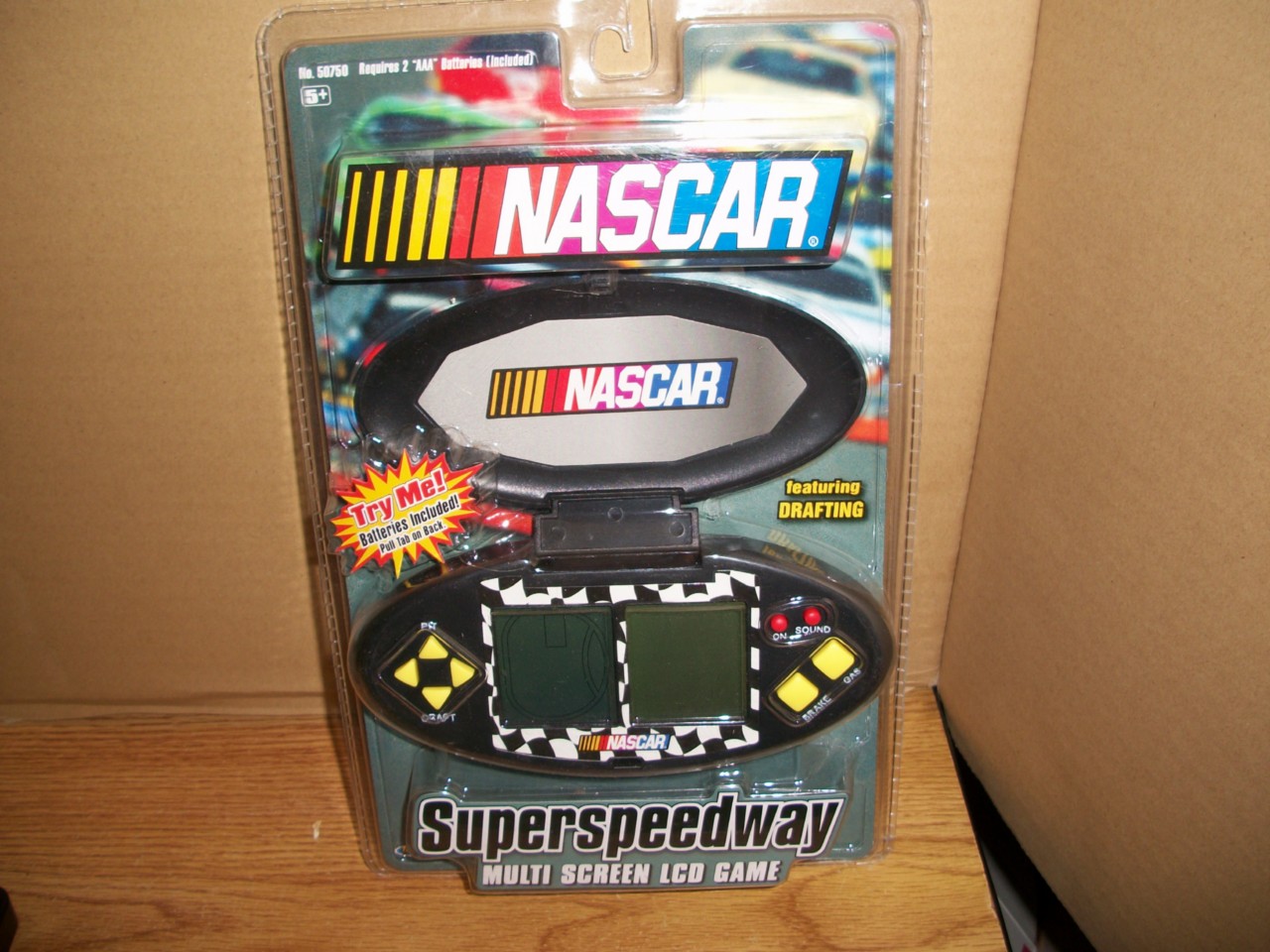 NASCAR SUPER SPEEDWAY HANDHELD GAME MULTI SCREEN RACING TECHNO SOURCE