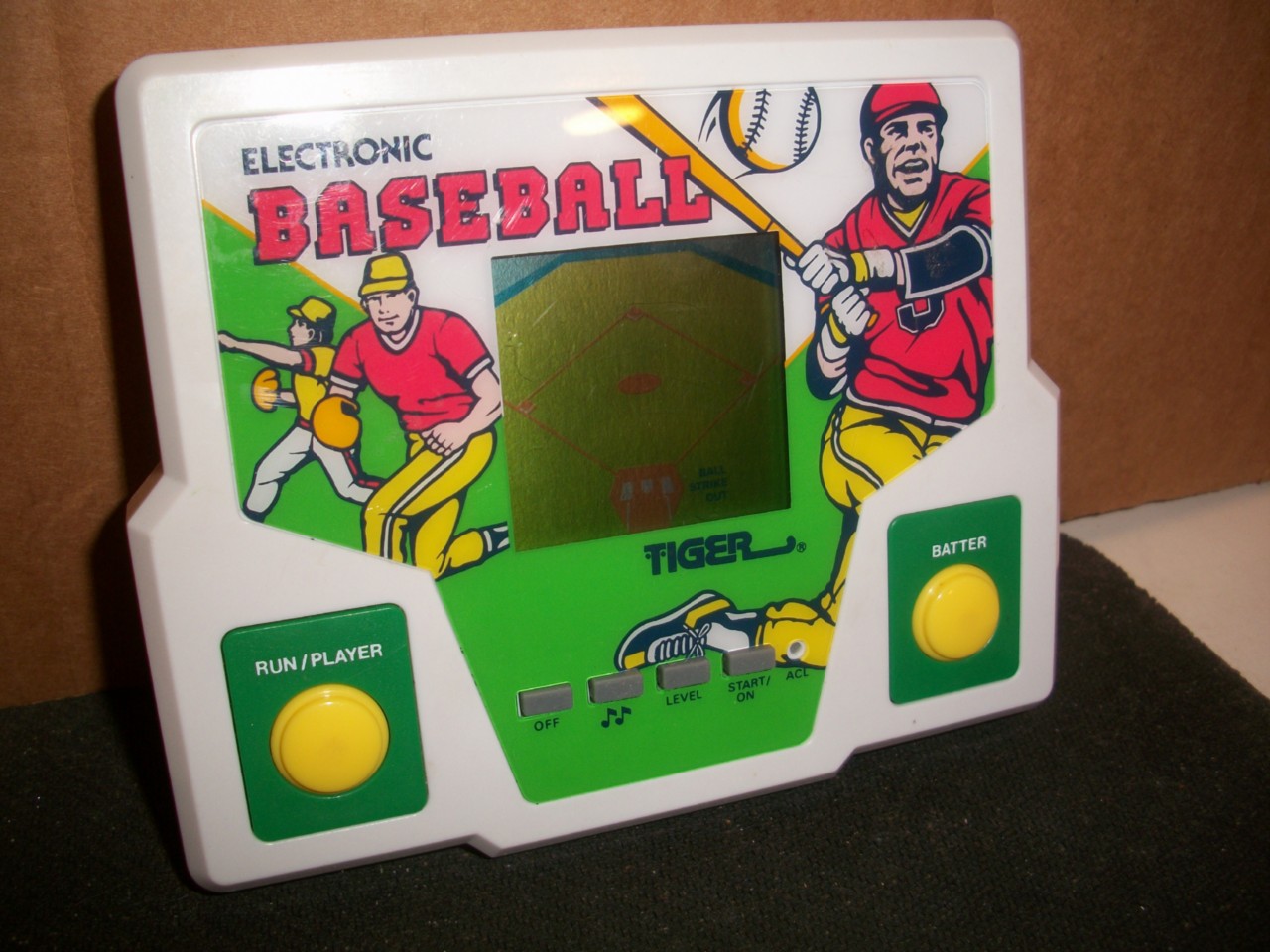 HANDHELD GAME, ELECTRONIC BASEBALL, VINTAGE, TIGER, COLLECTIBLE, 1987