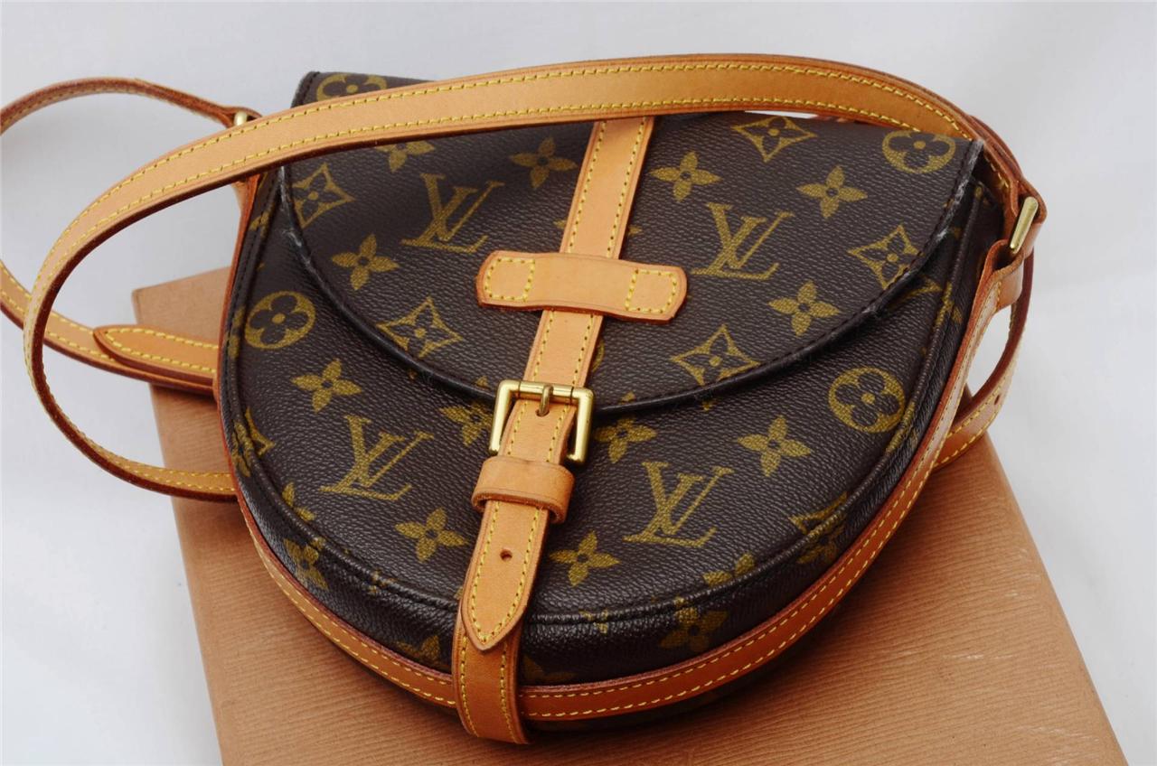 Authentic Louis Vuitton Vintage Crossbody Shoulder Bag Chantilly PM  Monogram