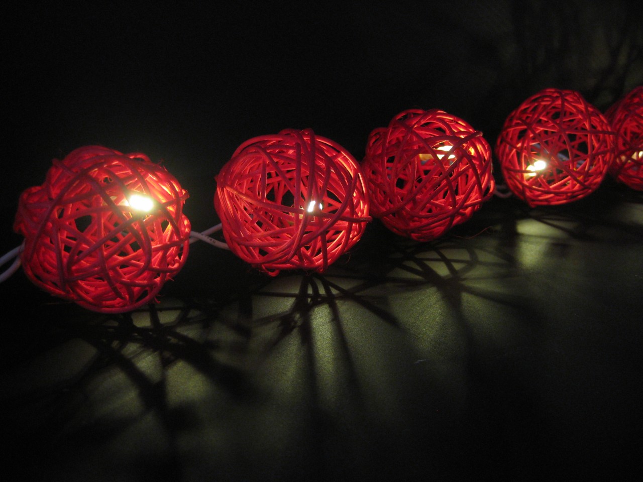35 RED Wicker Rattan Ball 5M LED String Fairy Lights Lanterns Christmas Gift eBay