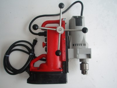 milwaukee mag drill 4203