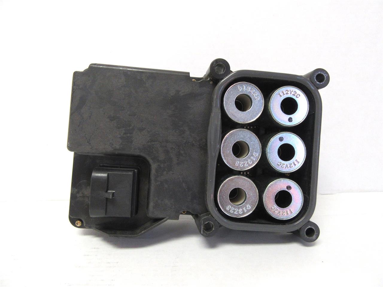 Oem 2003 Dodge Ram 1500 5 7l Abs Pump Control Module Anti