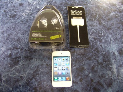 Apple Ipod Touch 32gb  Generation White Newest Model on Apple Ipod Touch 32gb White Mp3 Video Player 4th Gen Mint 885909522521