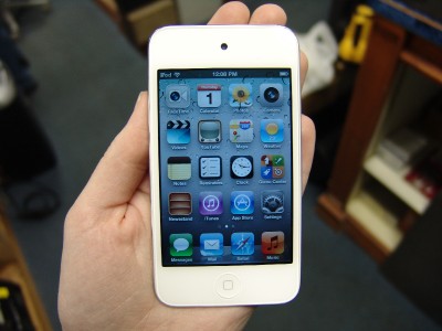 Apple Ipod Touch 32gb  Generation White Newest Model on Apple Ipod Touch 32gb White Mp3 Video Player 4th Gen Mint 885909522521