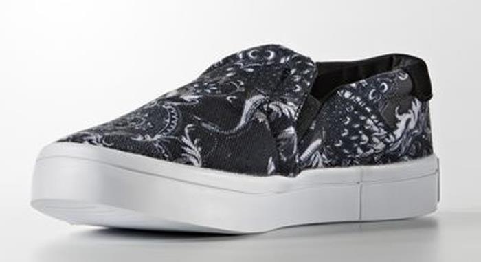 adidas court vantage slip on womens adidas court vantage slip on womens