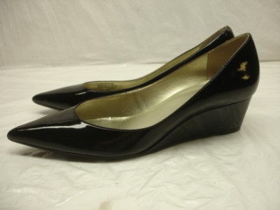 black low heel wedge shoes