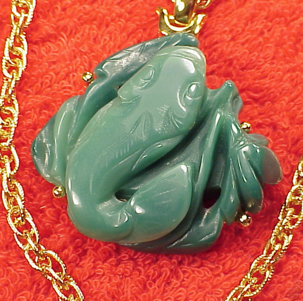 Crown Trifari Koi Fish Jade Lucite Necklace Pendant 28"