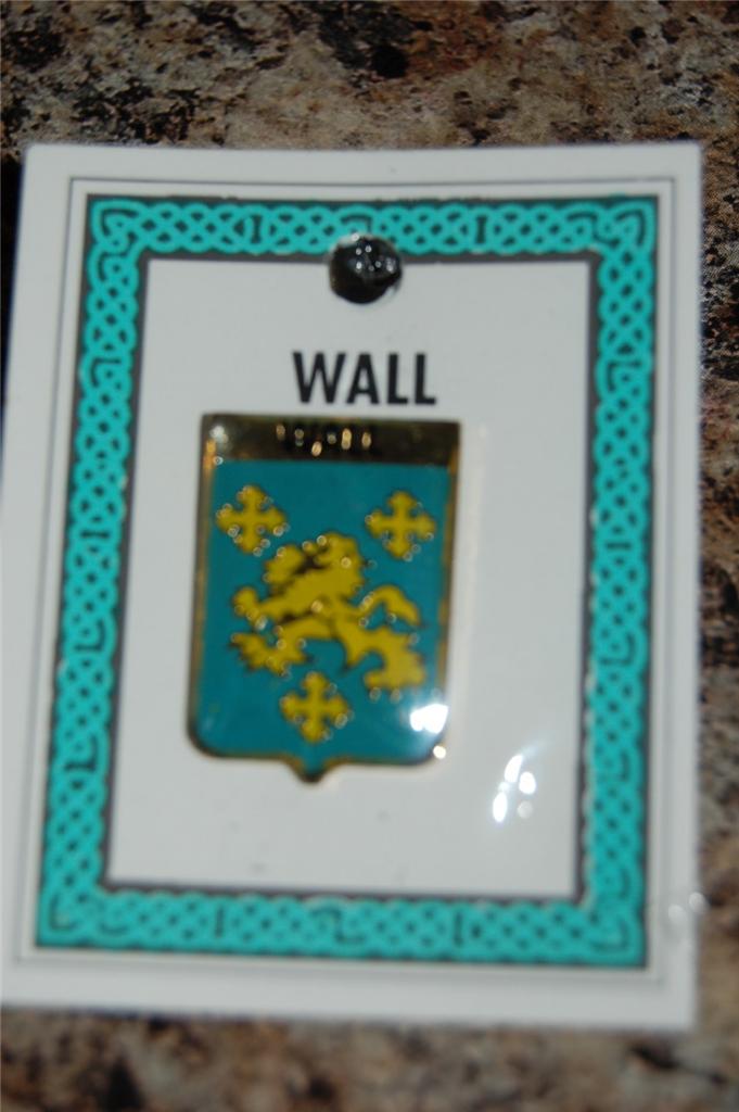 THOMPSON to WELCH Family PIN LAPEL Coat of Arms Heraldic Crest