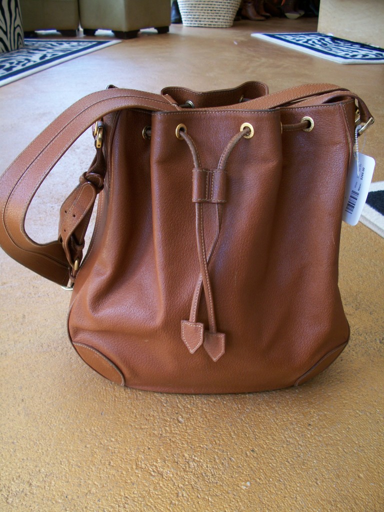gucci drawstring bag