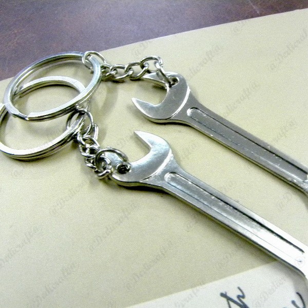 A0379 x Mechanic Tools Gadget Screw Hammer Plier Key Wrench Metal